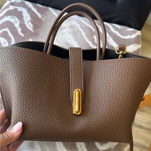 NWOT Elegant Brown Handbag crossbody